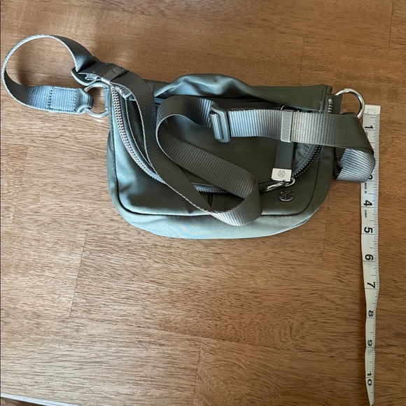 chanel ss16 leather backpack Small Business Affinity Black Caviar Light Gold Hardware handmade leather shoulder bag CORDURA NYLON SMALL SHOULDER Color:High-Vis Orange